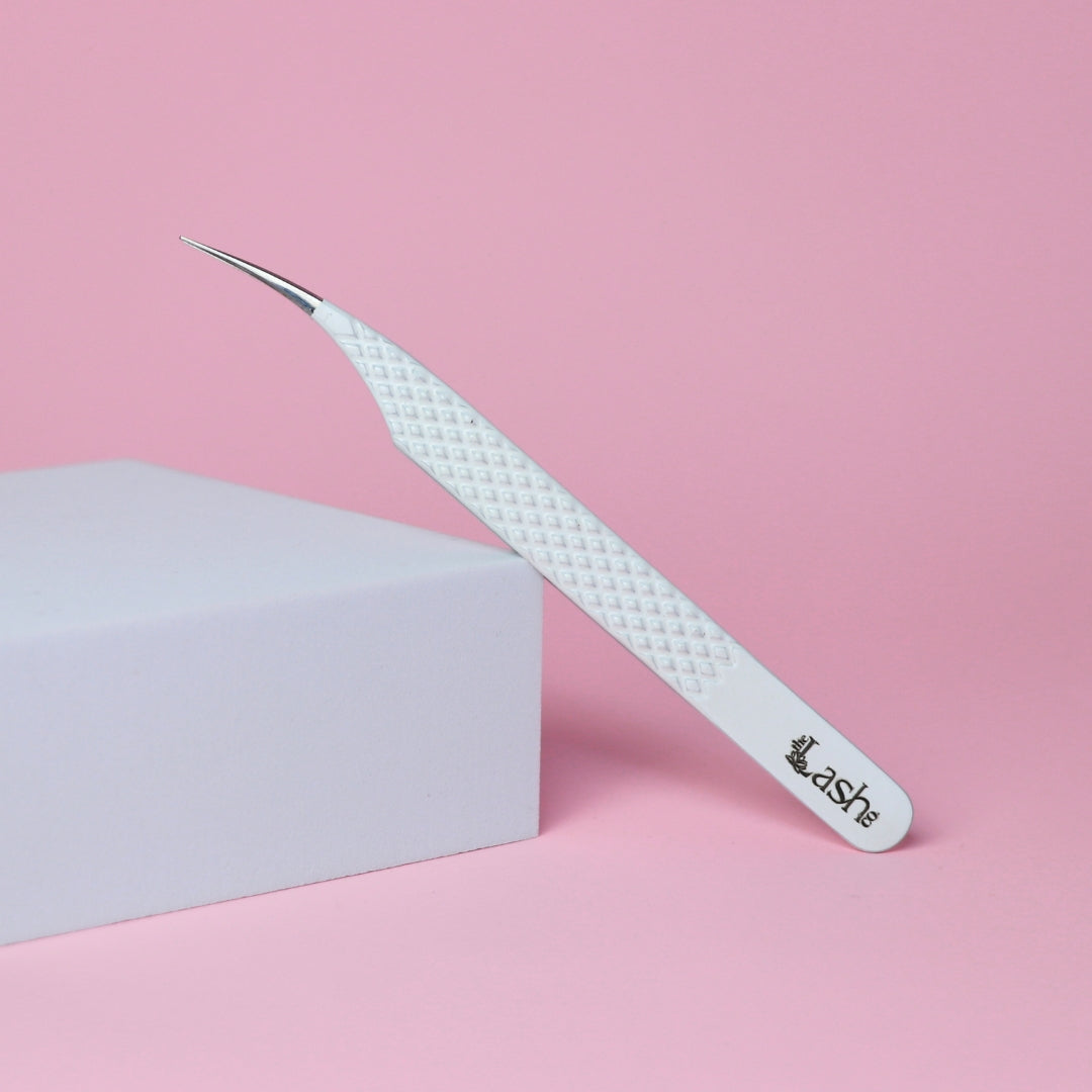 Mira Curved Isolation Tweezer