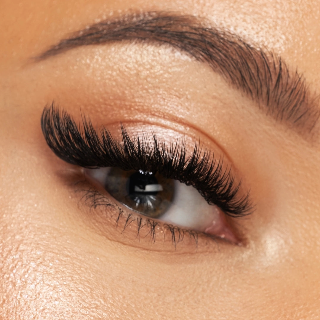 Lashbox LA Foxy Y Lashes 0.07