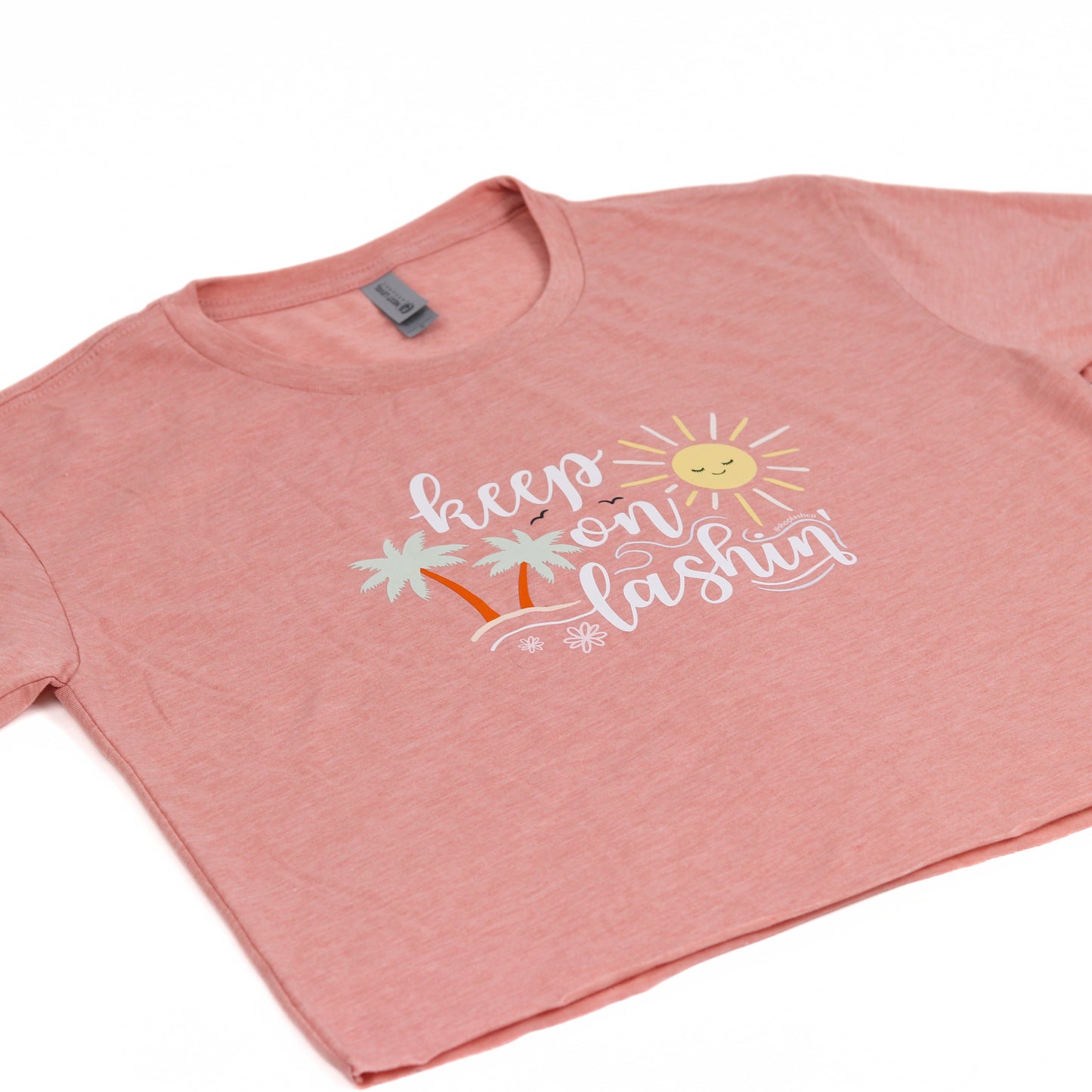 Keep On Lashin' Summer Merch